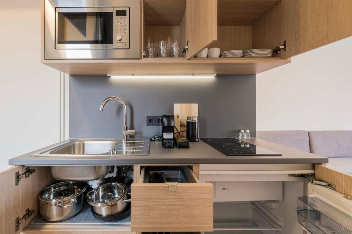 Studio Apartment Uber Den Wolken Berlin Exterior photo